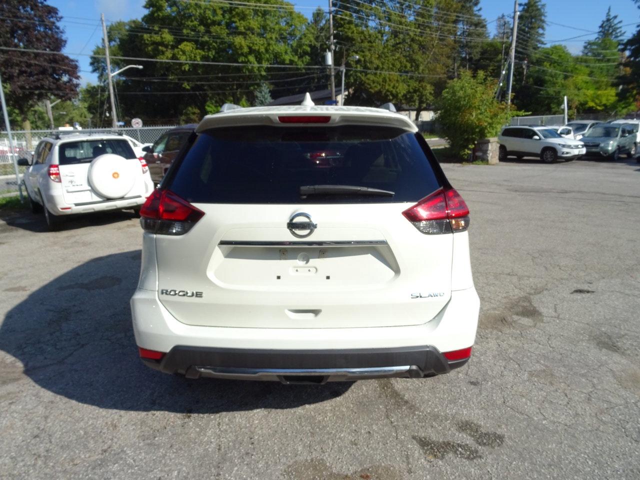 2018 Nissan Rogue SL - Photo #7