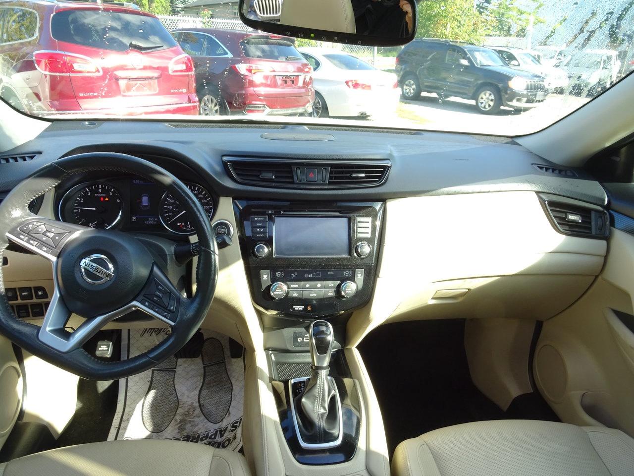 2018 Nissan Rogue SL - Photo #11