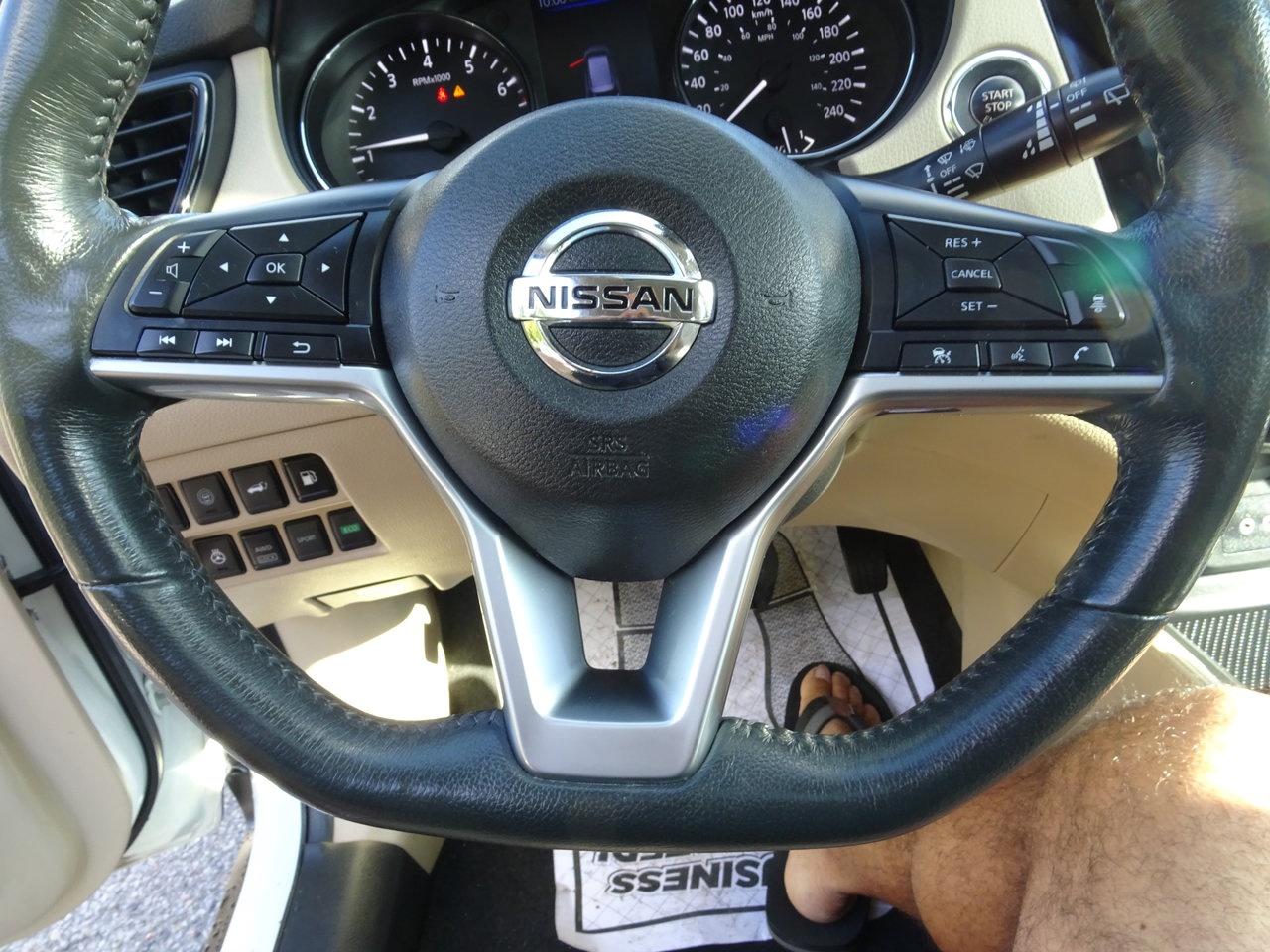 2018 Nissan Rogue SL - Photo #14
