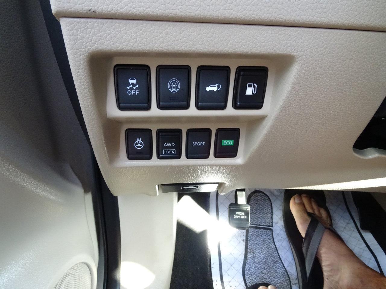 2018 Nissan Rogue SL - Photo #19
