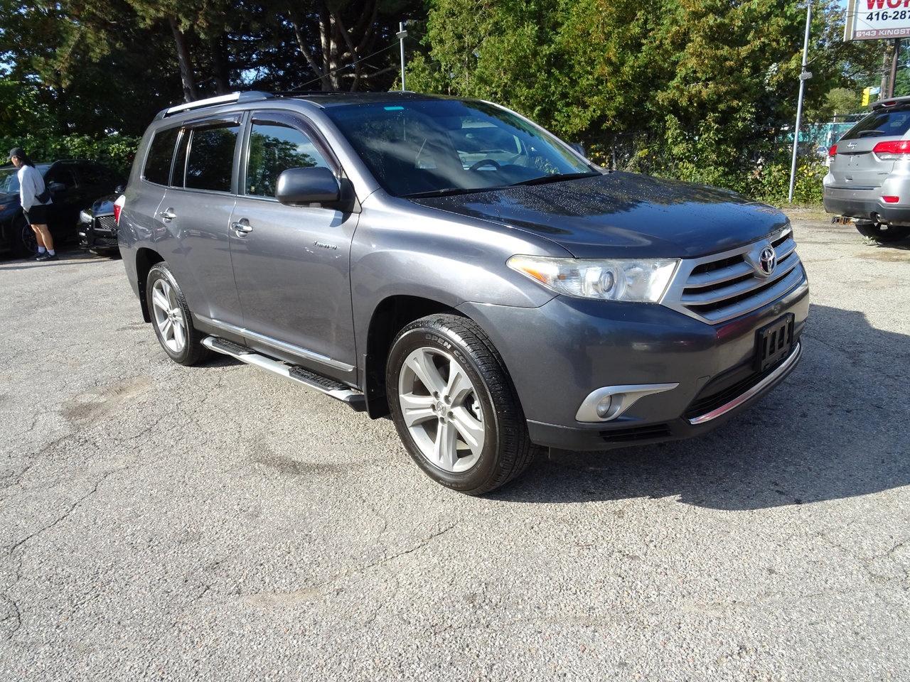 2012 Toyota Highlander LIMITED  - Photo #4