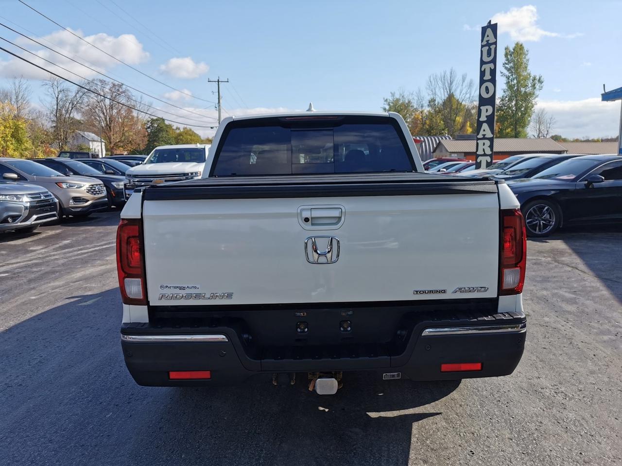 2018 Honda Ridgeline Touring Awd Photo