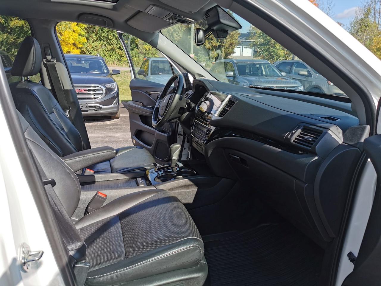 2018 Honda Ridgeline Touring Awd Photo