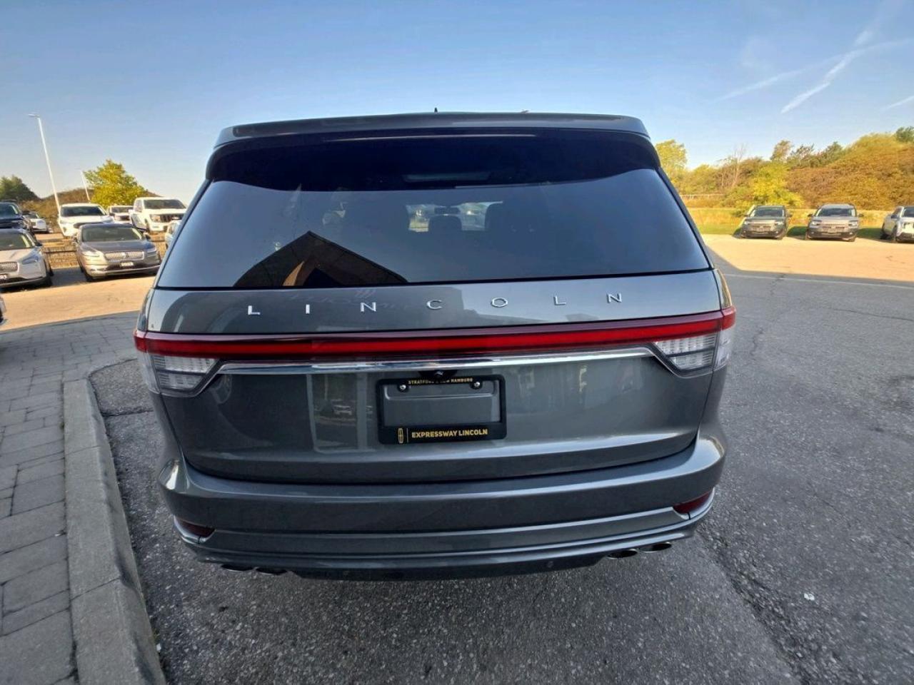 2021 Lincoln Aviator Reserve Photo5