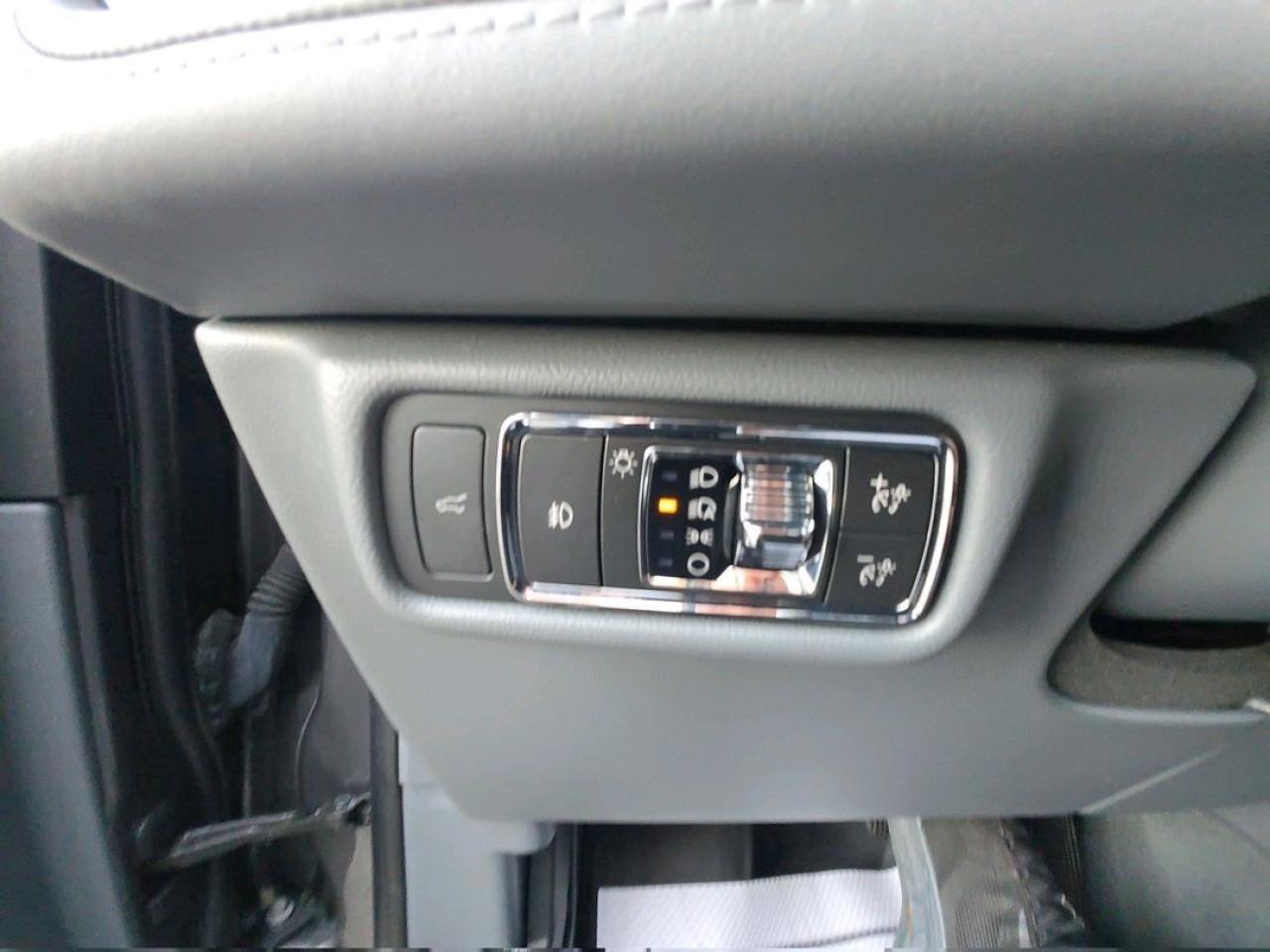 2021 Lincoln Aviator Reserve Photo5