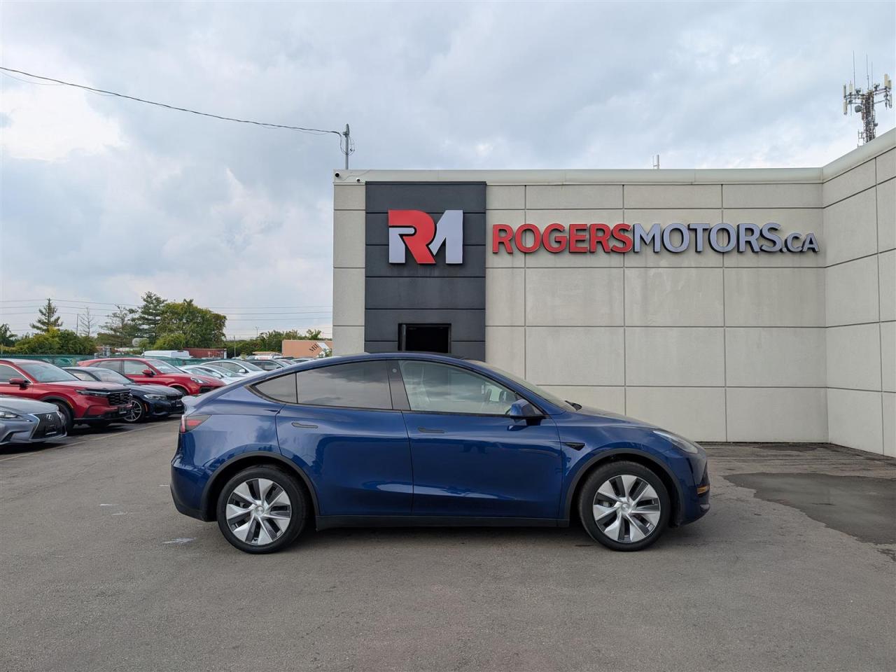 2021 Tesla Model Y LONG RANGE AWD - DUAL MOTOR
