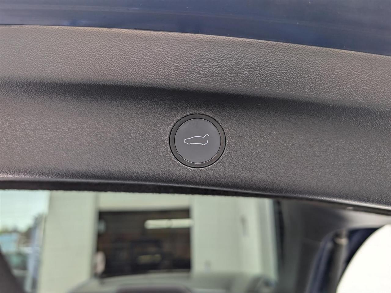 2021 Tesla Model Y LONG RANGE AWD - DUAL MOTOR
