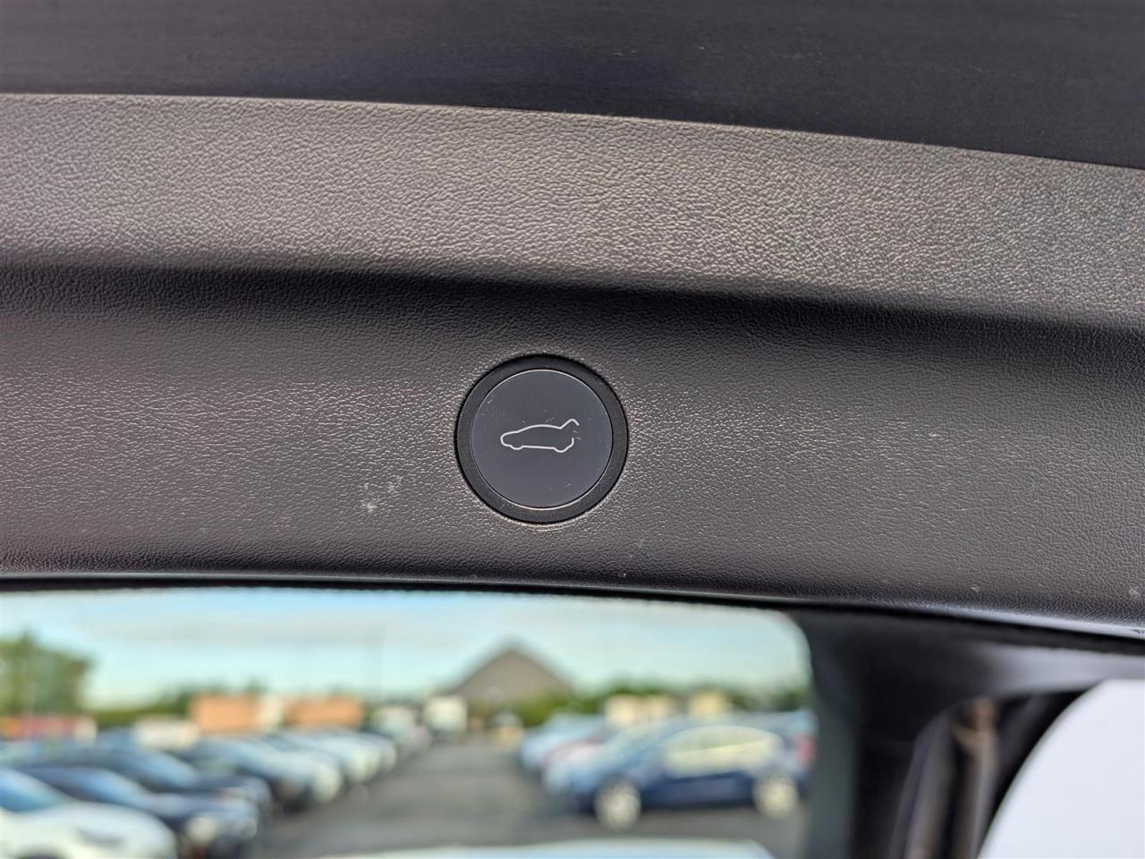 2021 Tesla Model Y LONG RANGE AWD - DUAL MOTOR