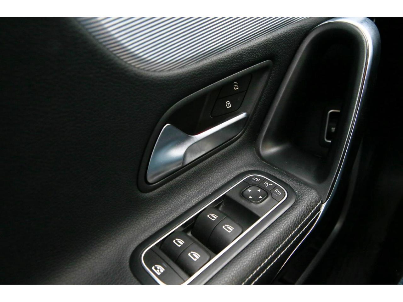 2021 Mercedes-Benz A220 A 220 AWD Photo