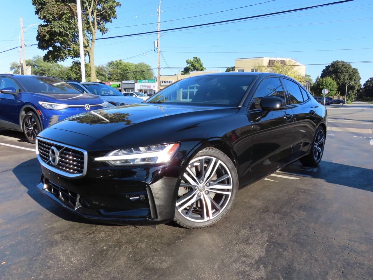 2019 Volvo S60 T6 AWD R-DESIGN - NAVI - LEATHER - SUNROOF !!! Photo3