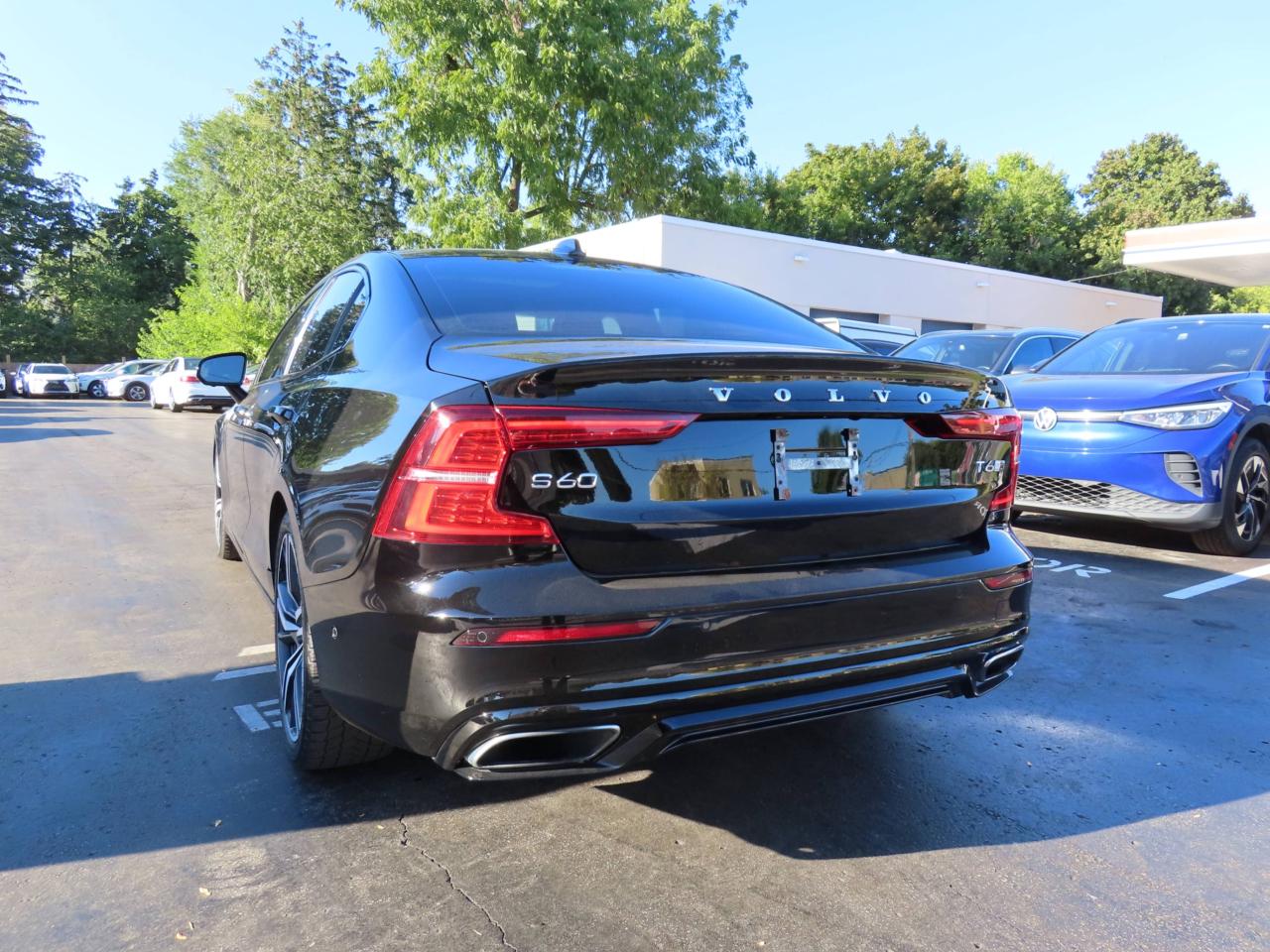 2019 Volvo S60 T6 AWD R-DESIGN - NAVI - LEATHER - SUNROOF !!! Photo