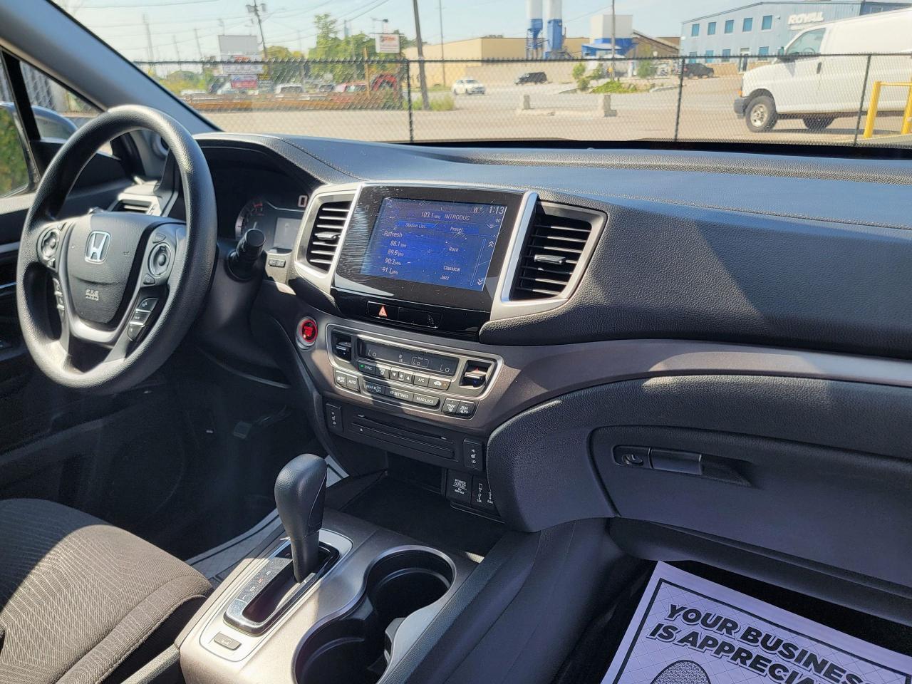 2017 Honda Pilot EX - Photo #15