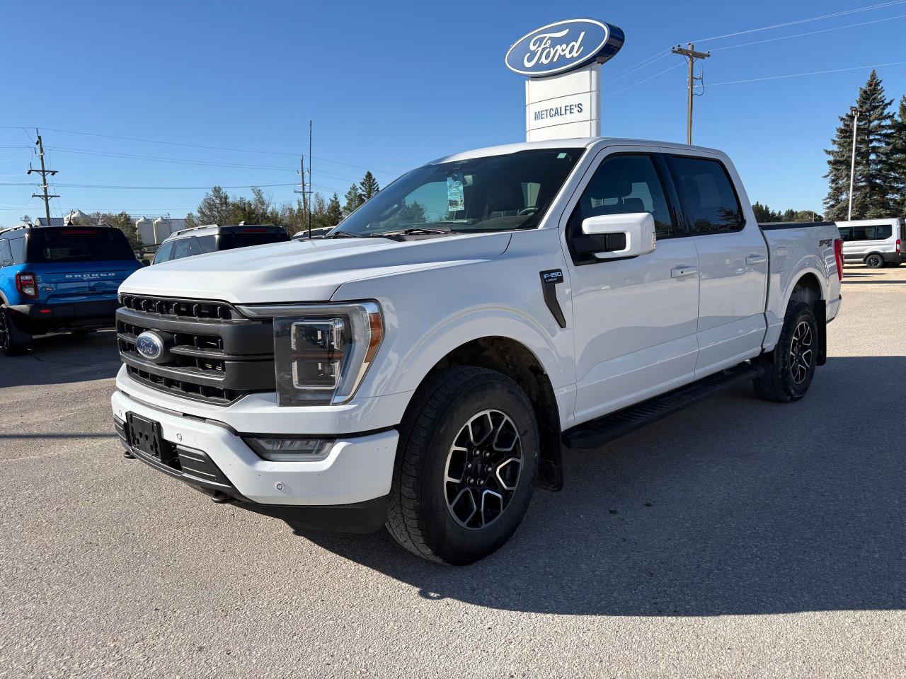 2022 Ford F-150 Lariat 4WD SuperCrew 5.5' Box Photo1