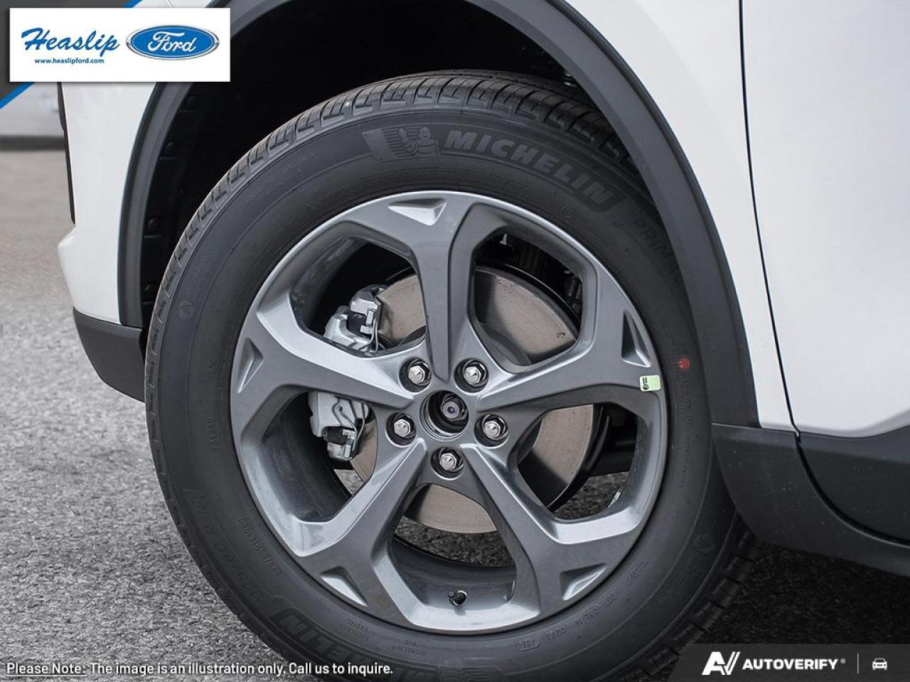2025 Ford Escape ST-Line Photo5