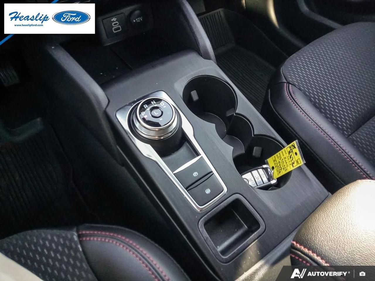 2025 Ford Escape ST-Line Photo