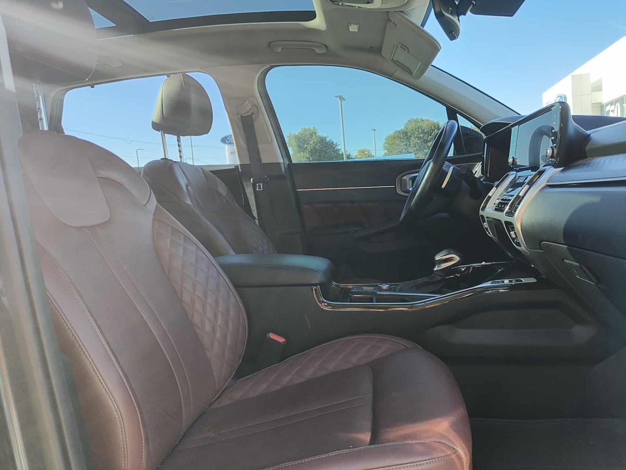 2022 Kia Sorento SX Photo