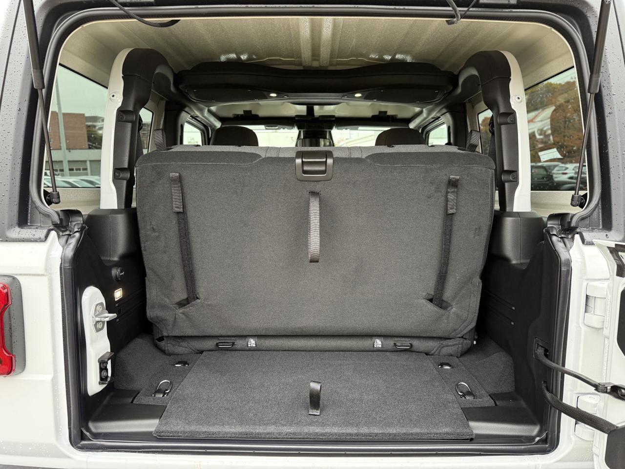 2026 Jeep Wrangler Willys 2 Door 4x4 Photo