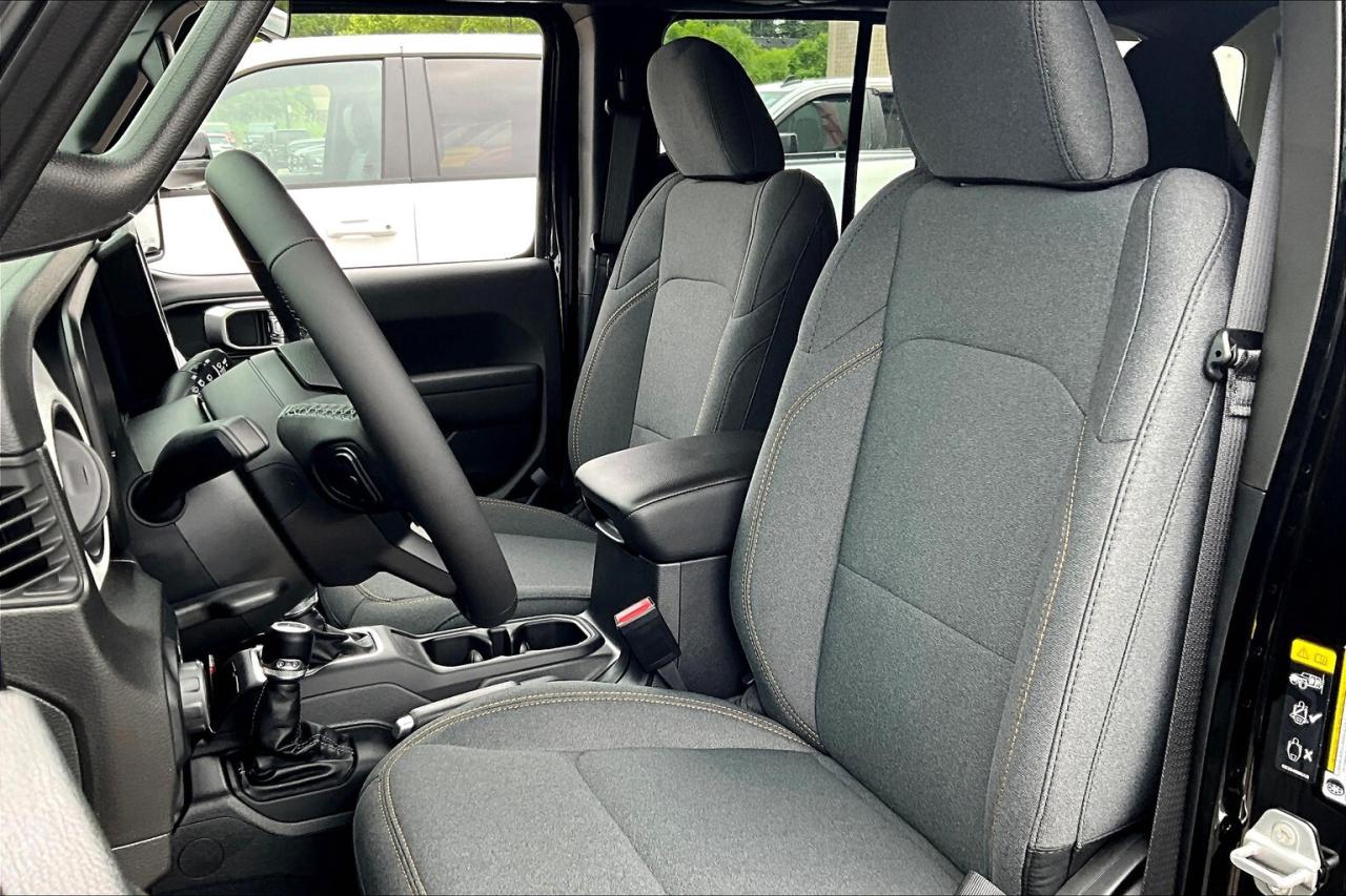 2026 Jeep Wrangler WILLYS 4DR | Hardtop | Tech & Conv Grp | 4x4 Photo