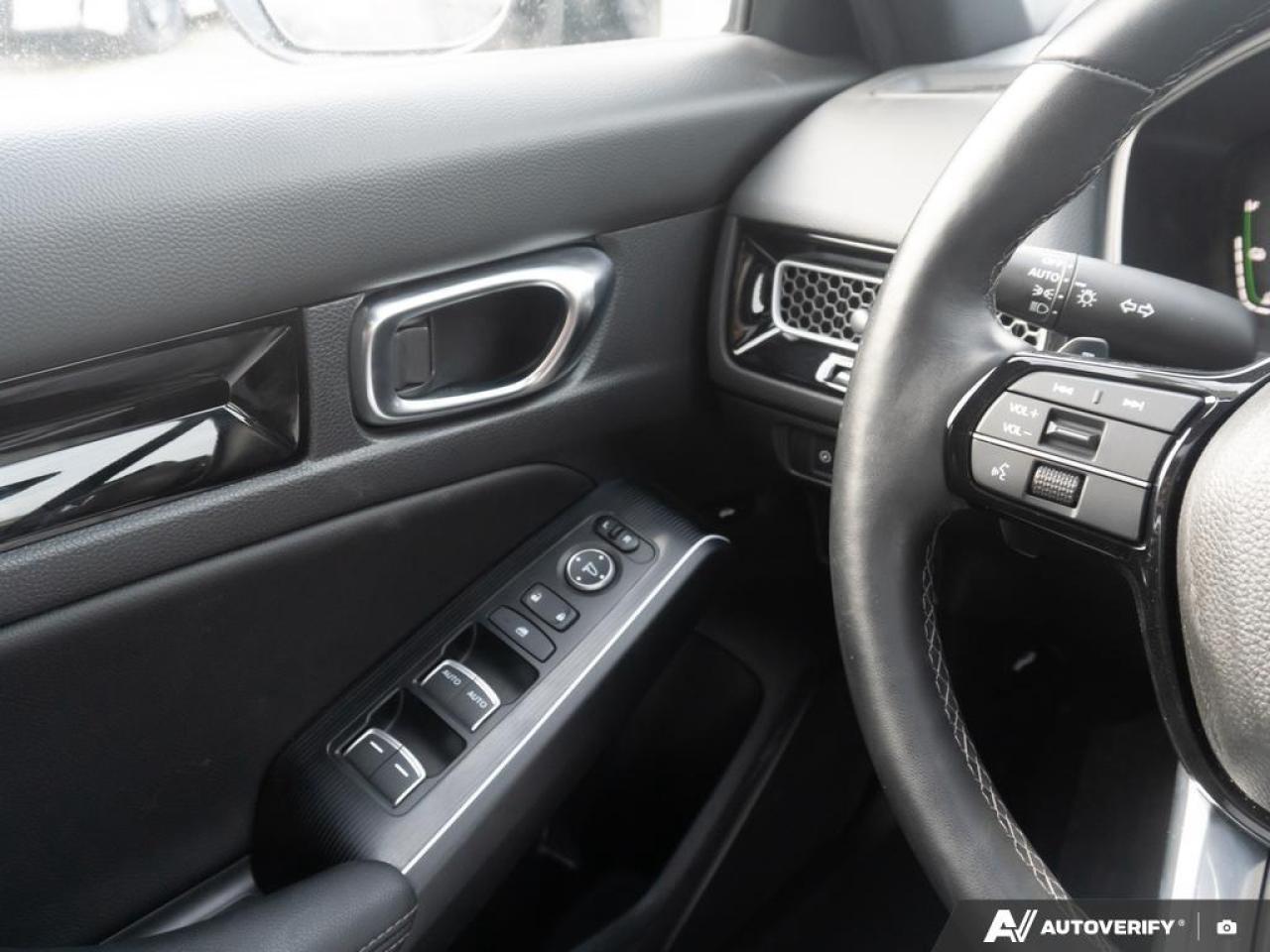 2025 Honda Civic SEDAN Photo