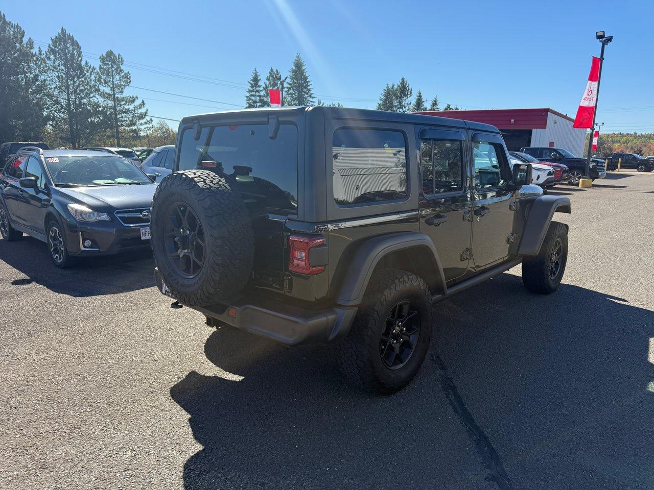 2024 Jeep Wrangler Willys Photo4