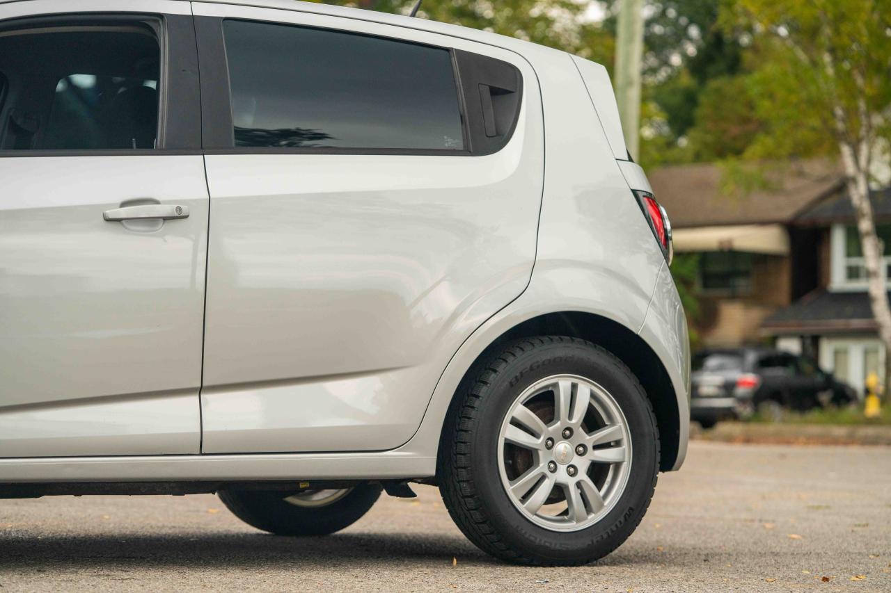 2012 Chevrolet Sonic LS - Photo #14