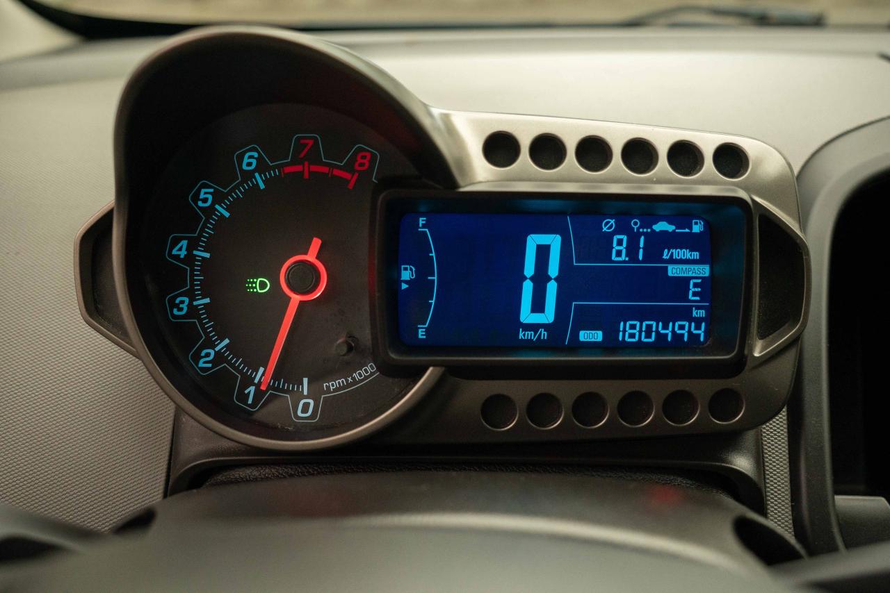 2012 Chevrolet Sonic LS - Photo #19