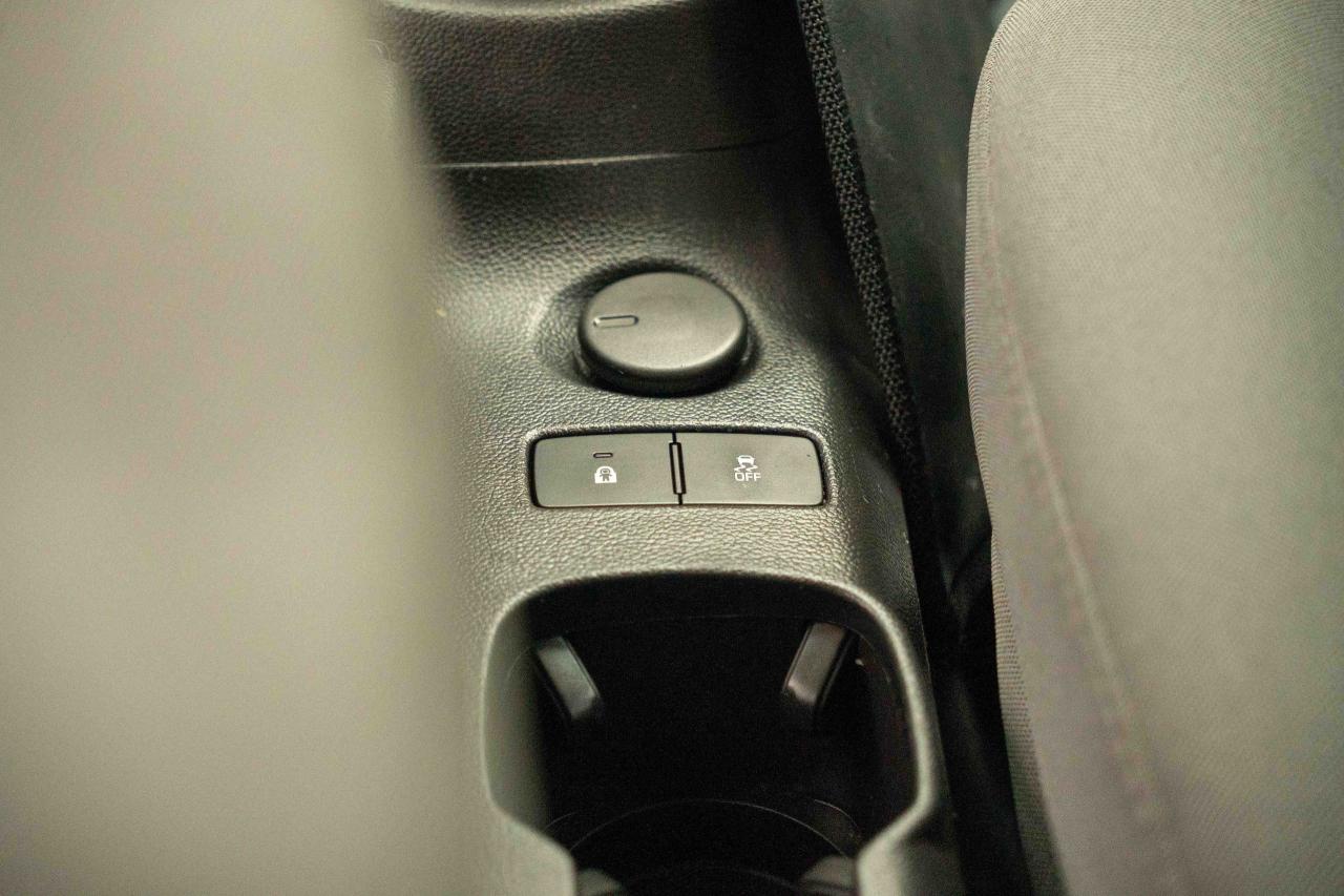 2012 Chevrolet Sonic LS - Photo #28