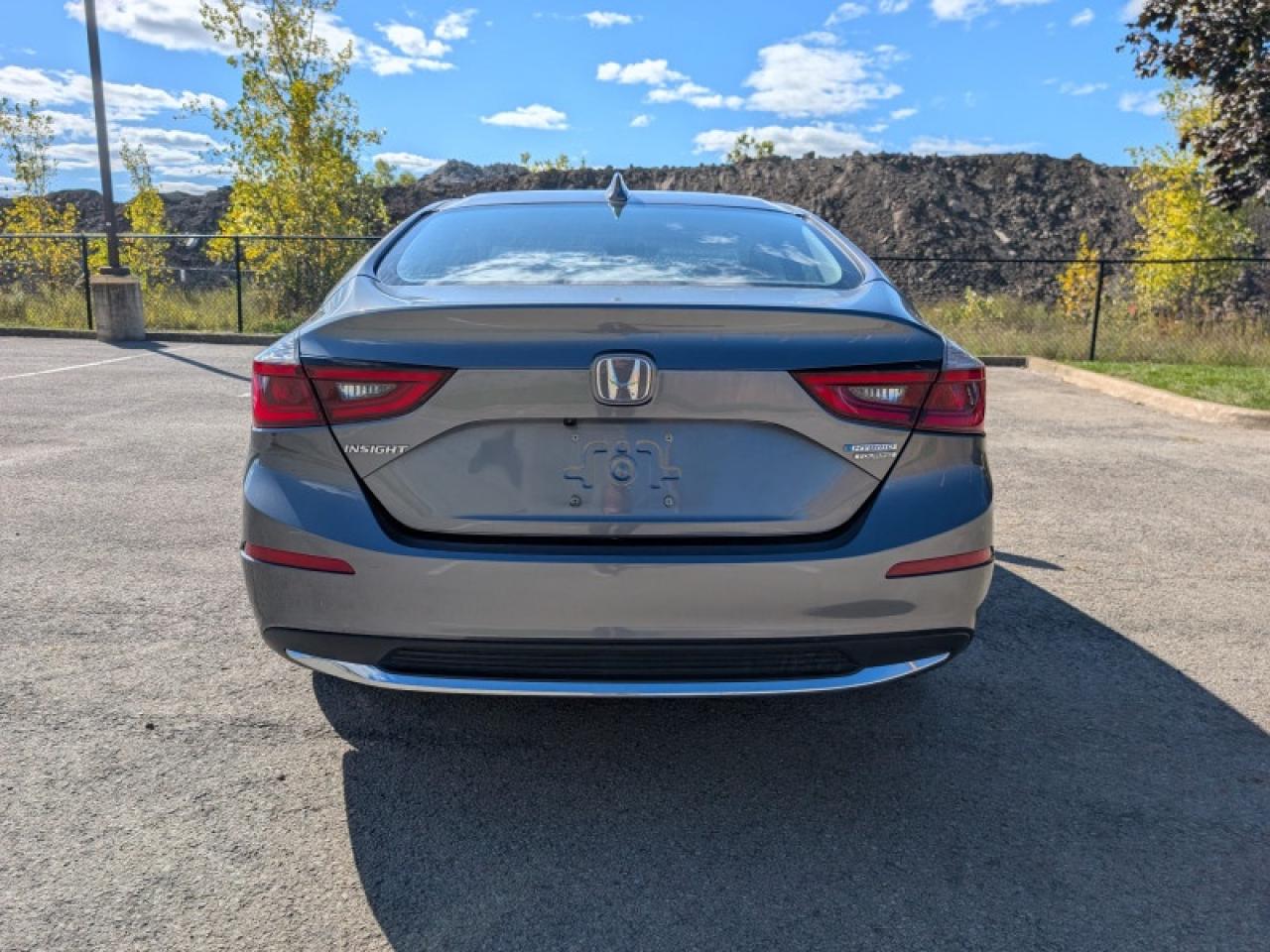 2020 Honda Insight Hybrid Touring  **VERY LOW KMS - HYBRID** Photo3