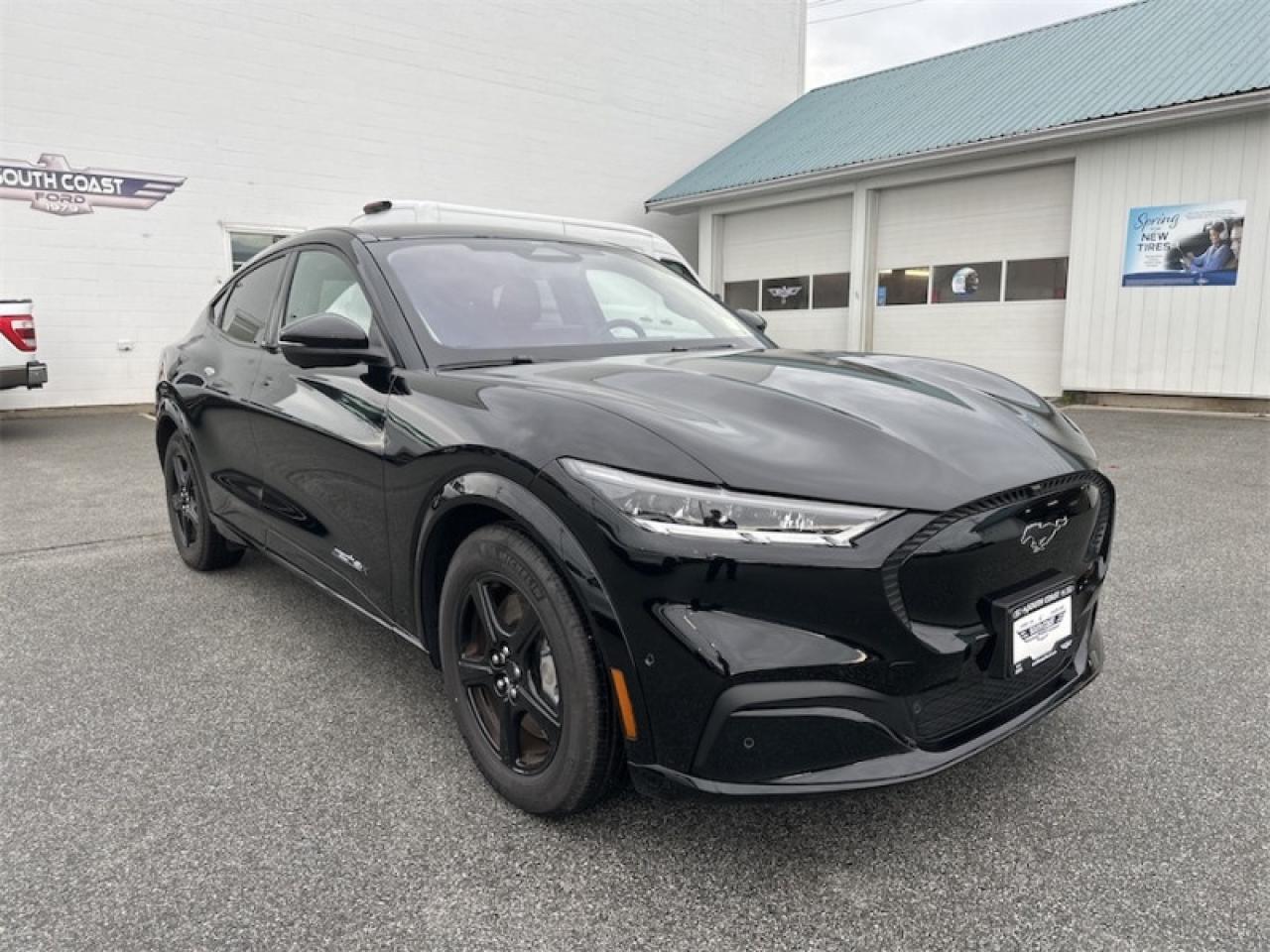 2023 Ford Mustang Mach-E California Route 1 Photo5