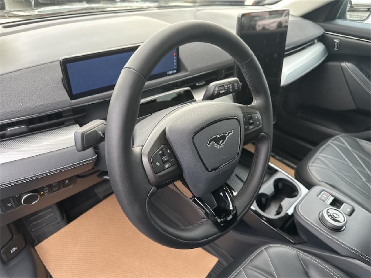 2023 Ford Mustang Mach-E California Route 1 Photo5