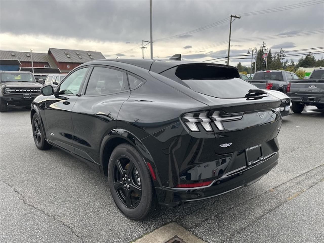 2023 Ford Mustang Mach-E California Route 1 Photo2