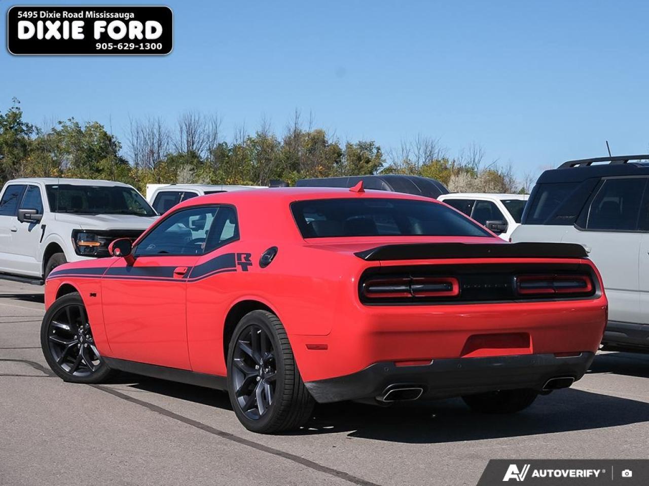 2023 Dodge Challenger R/T Photo3