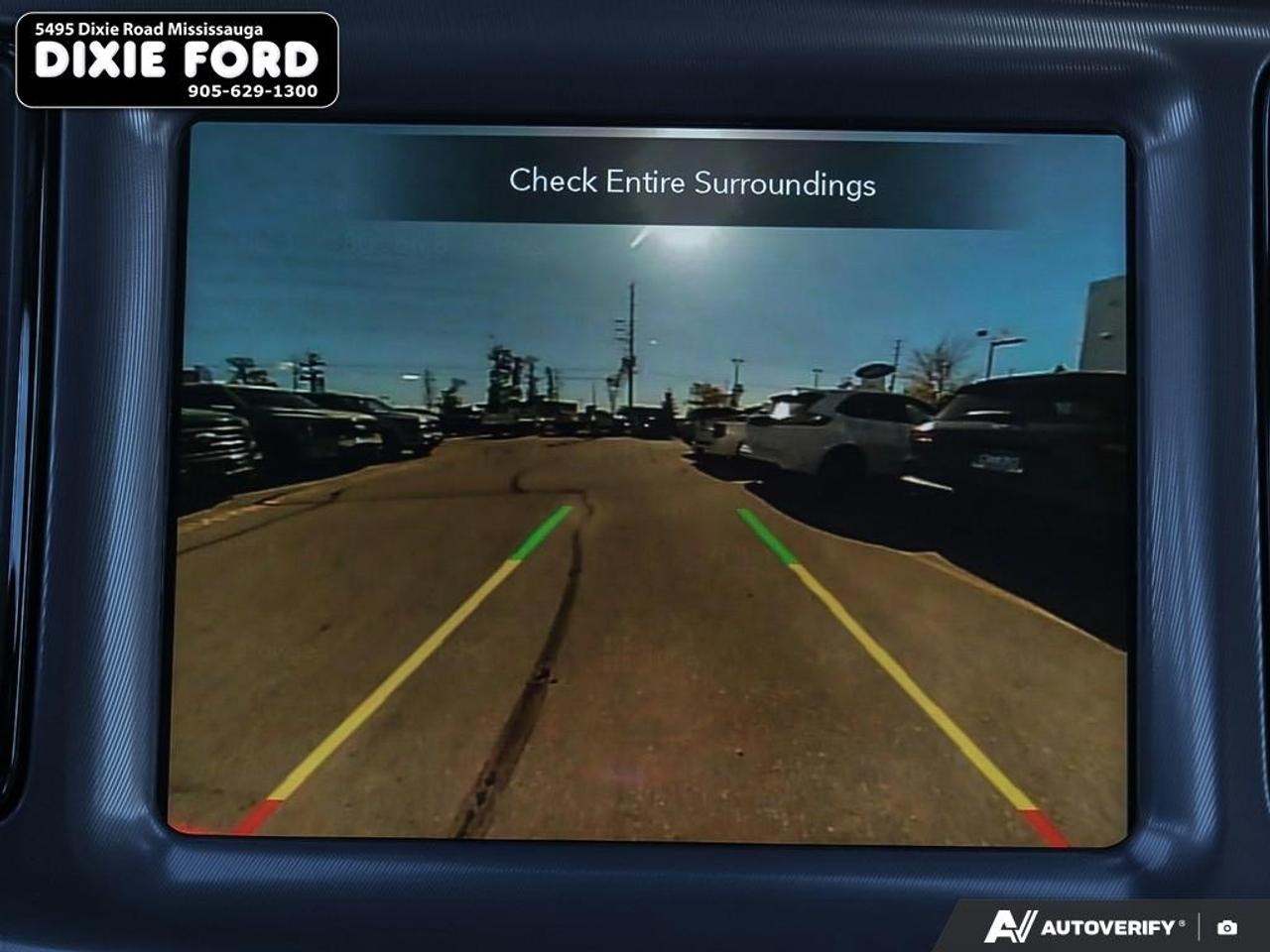 2023 Dodge Challenger R/T Photo