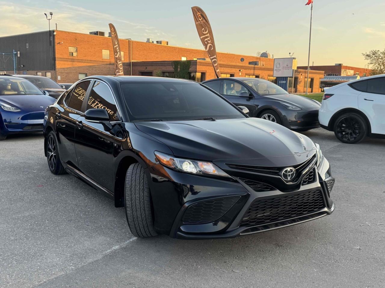 2024 Toyota Camry SE - Photo #3