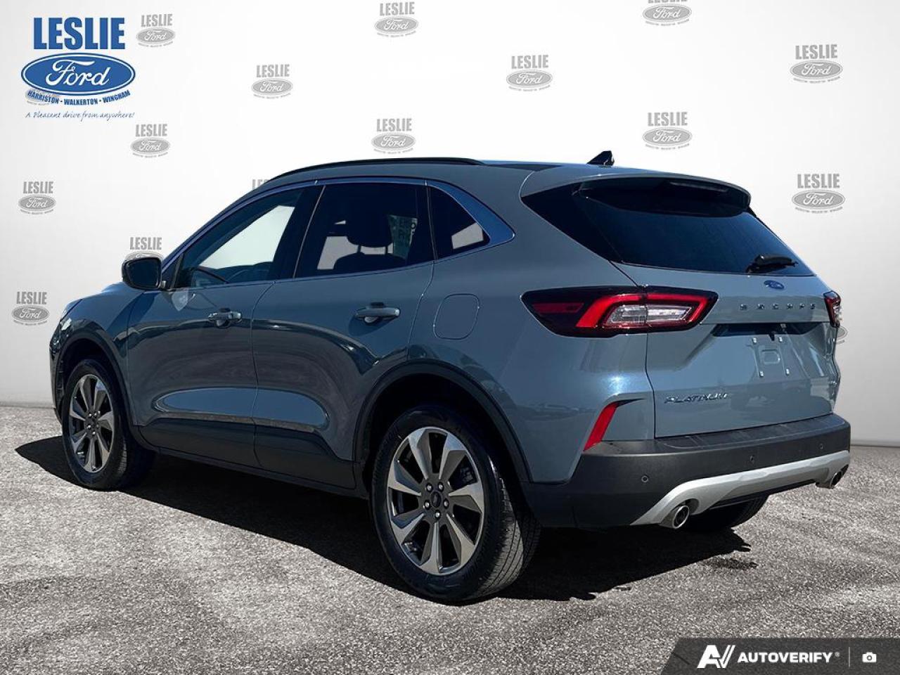 2025 Ford Escape Platinum AWD Photo4