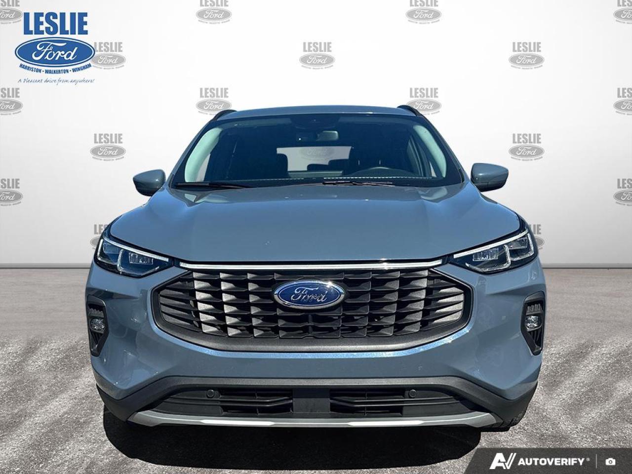 2025 Ford Escape Platinum AWD Photo