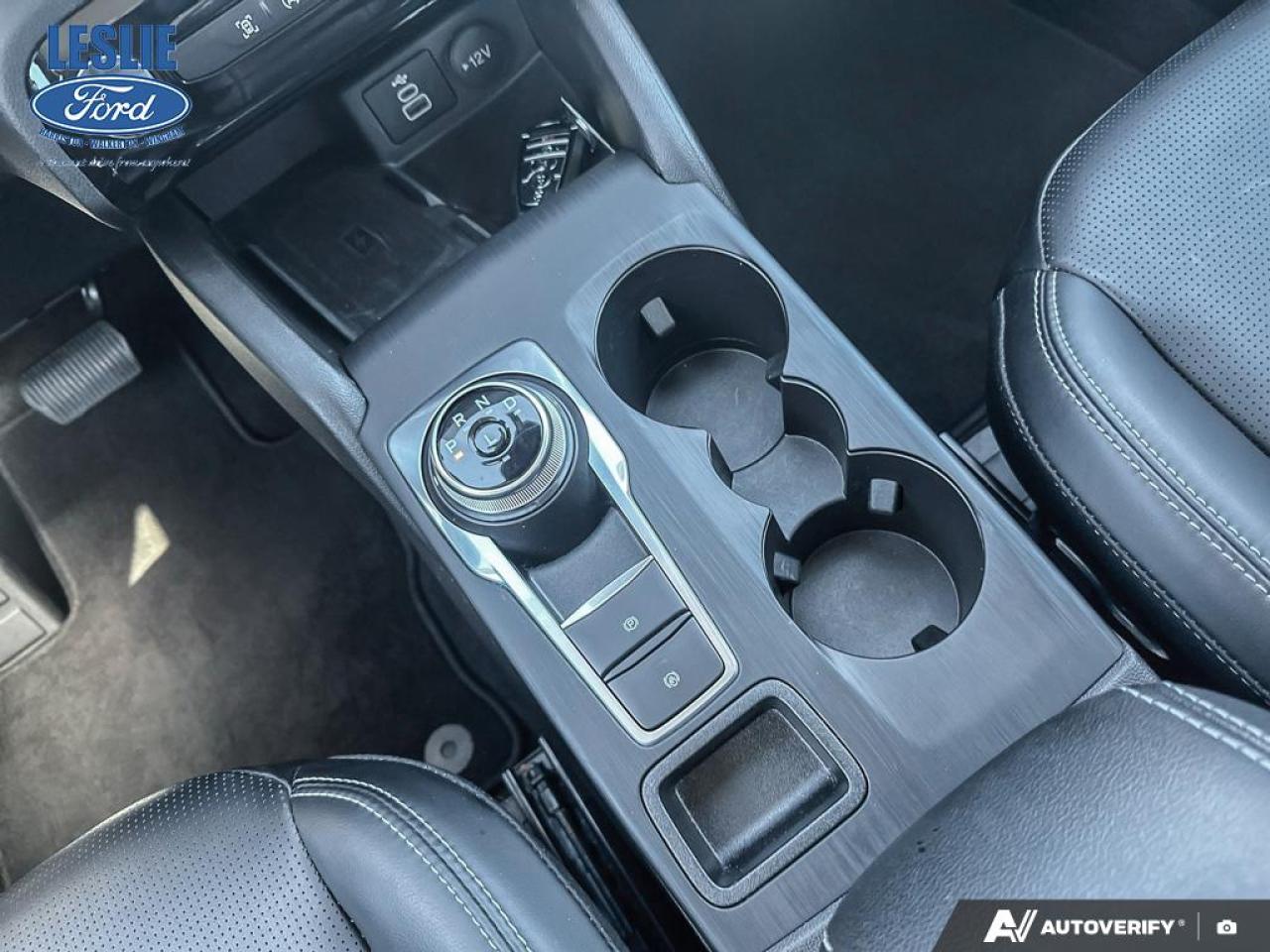 2025 Ford Escape Platinum AWD Photo