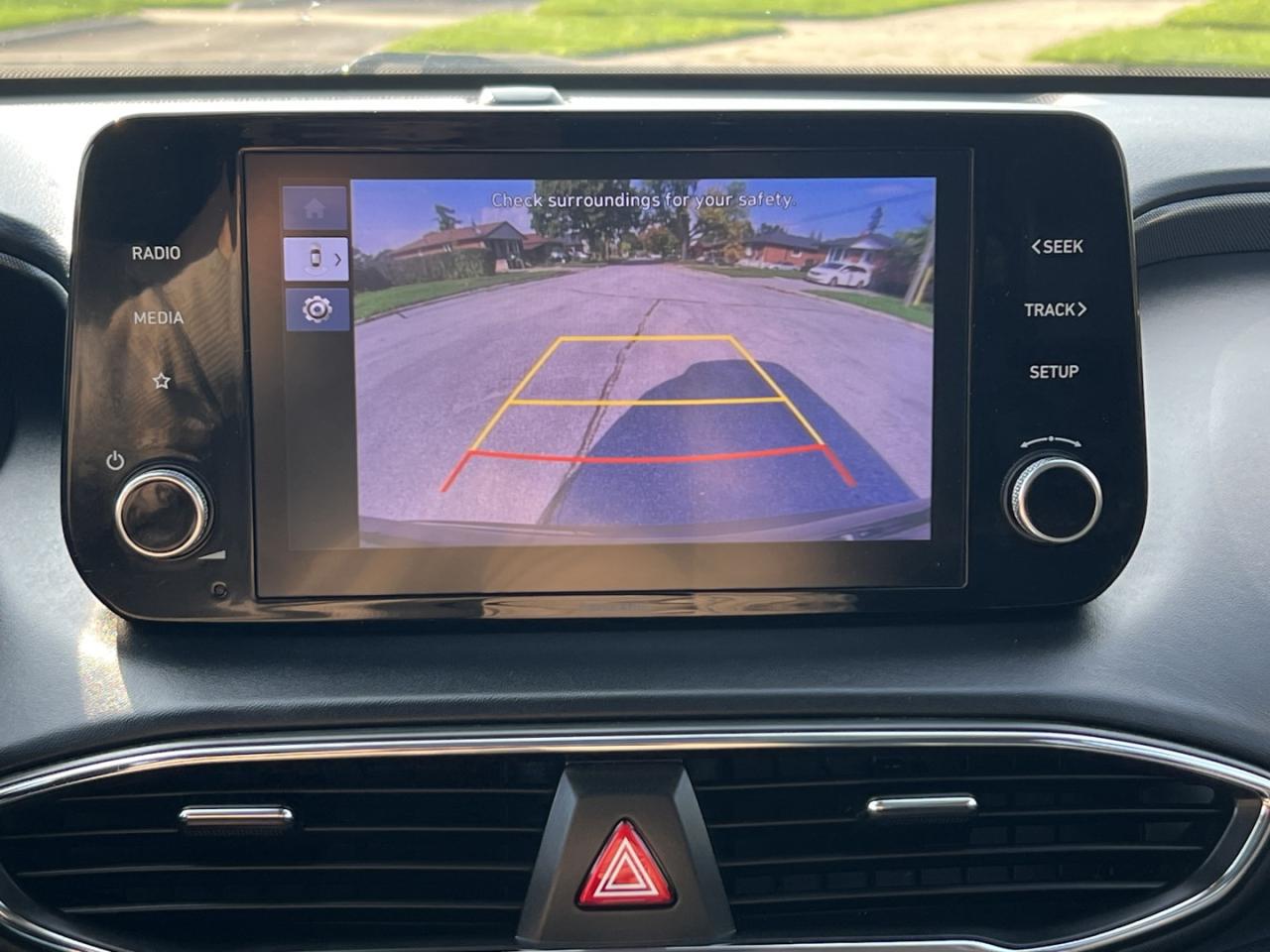 2022 Hyundai Santa Fe Plug-In Hybrid Luxury AWD - Photo #16