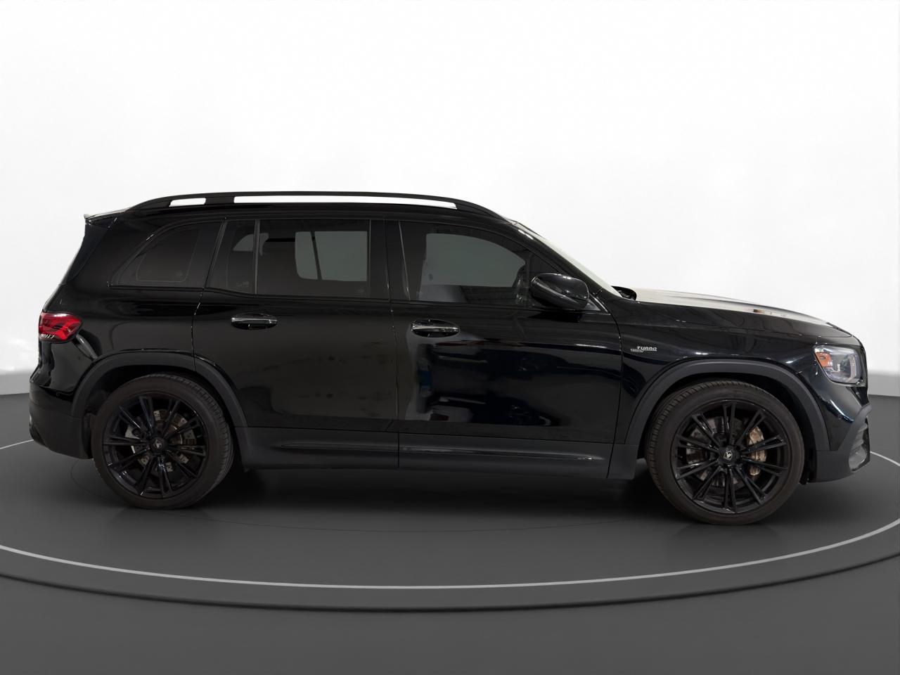 2021 Mercedes-Benz GLB AMG GLB 35 4MATIC SUV - Photo #4
