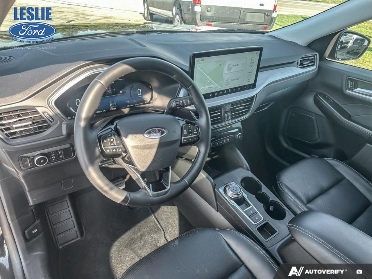 2025 Ford Escape Platinum AWD Photo