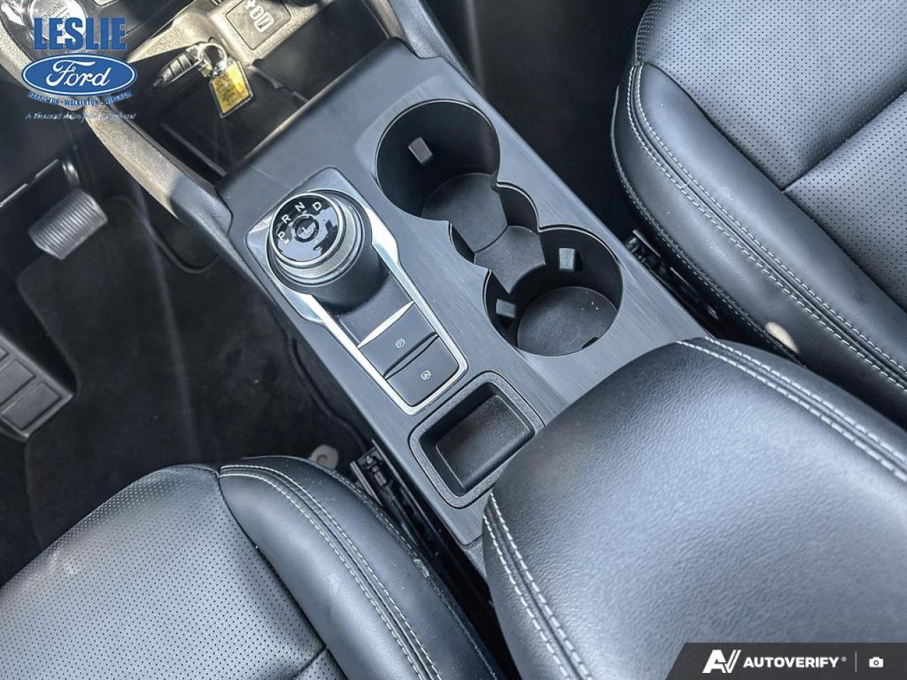 2025 Ford Escape Platinum AWD Photo