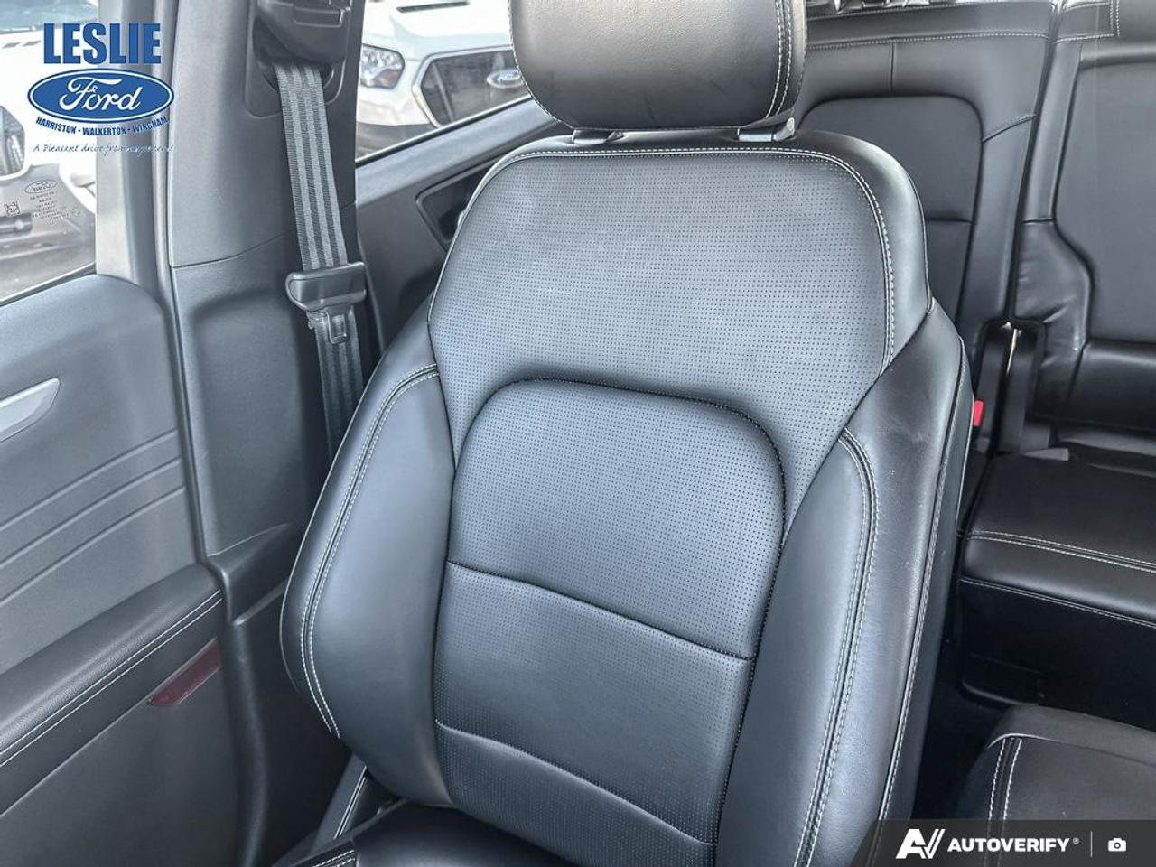 2025 Ford Escape Platinum AWD Photo