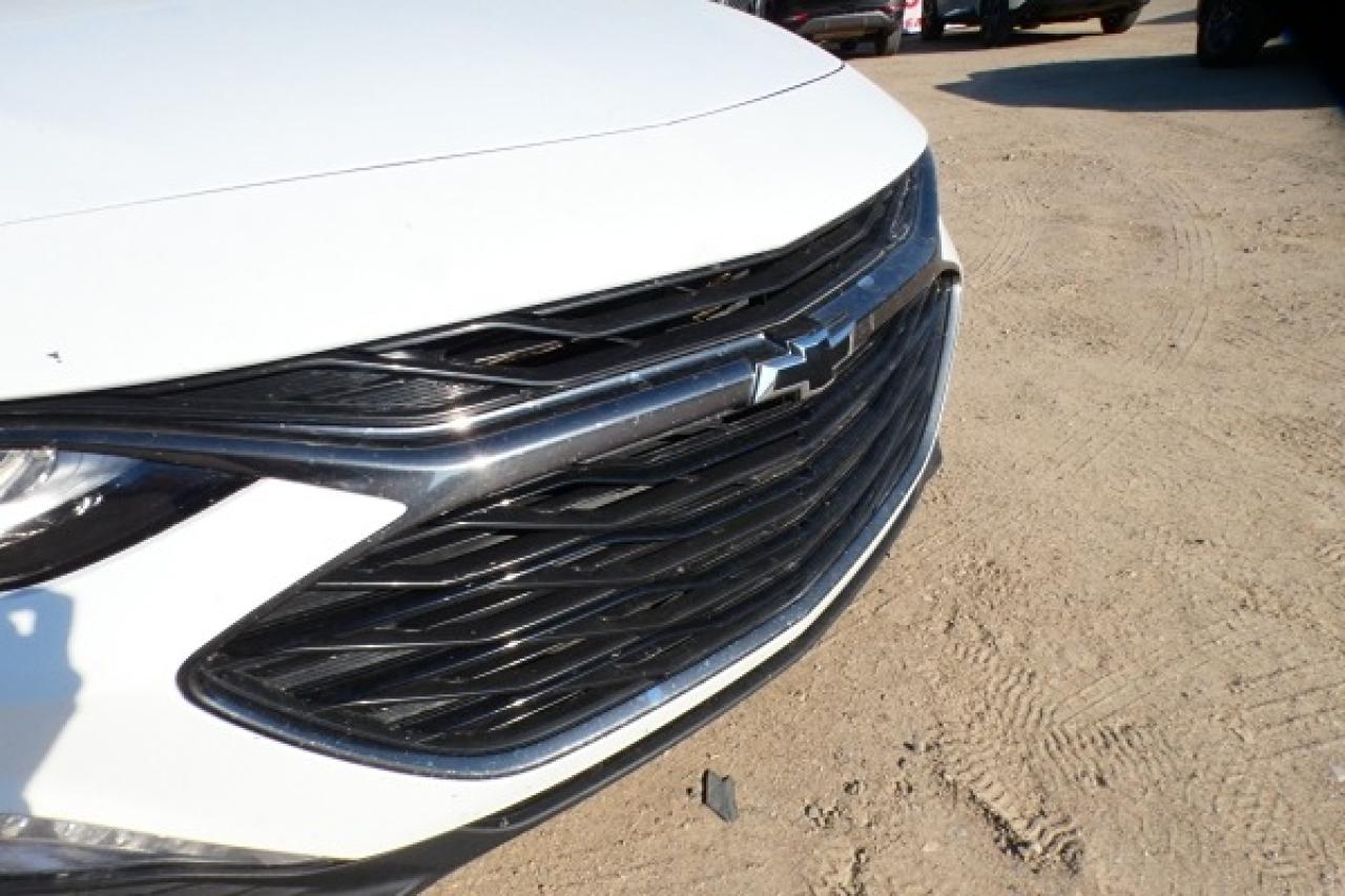 2023 Chevrolet Malibu 1LT w/Htd cloth, pano S/R, BUC - Photo #45
