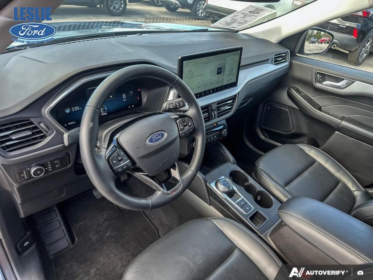2025 Ford Escape Platinum AWD Photo