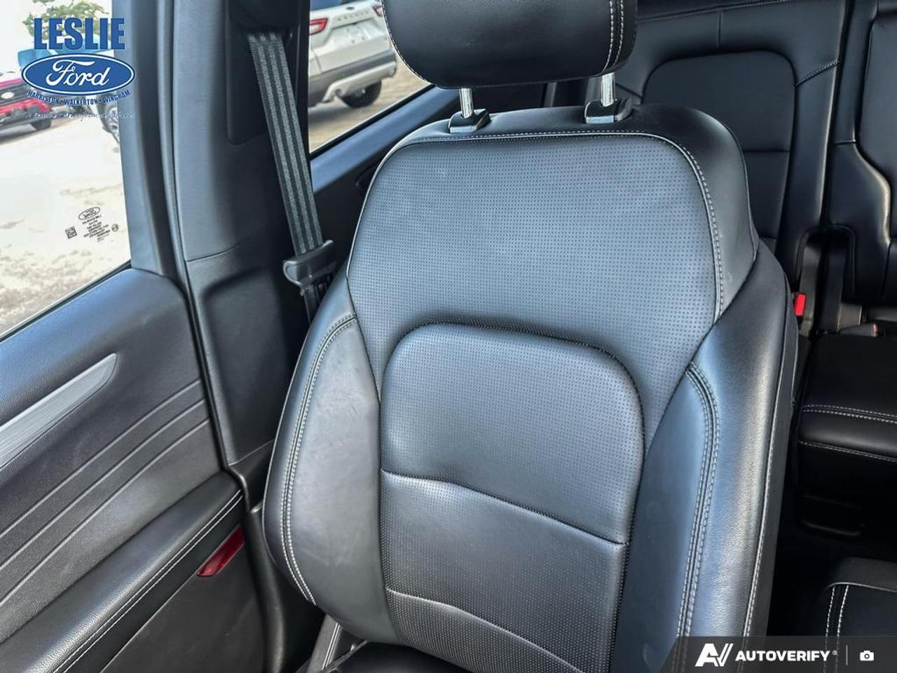 2025 Ford Escape Platinum AWD Photo