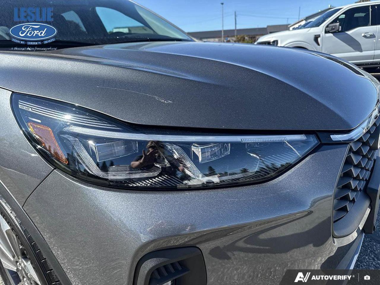 2025 Ford Escape Platinum AWD Photo