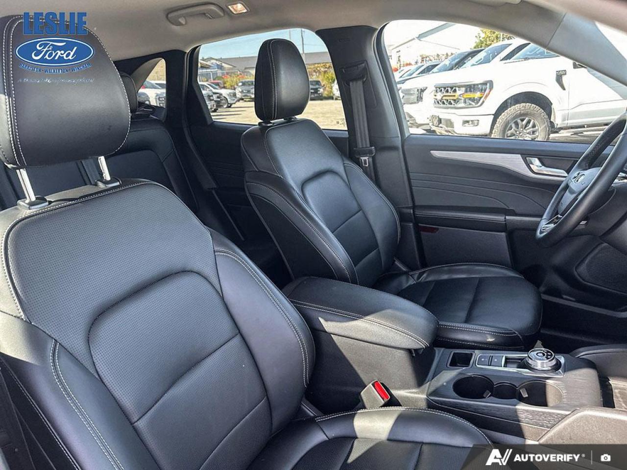 2025 Ford Escape Platinum AWD Photo