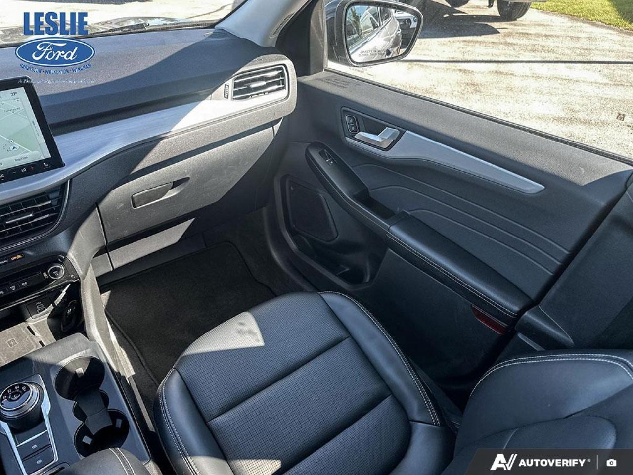 2025 Ford Escape Platinum AWD Photo