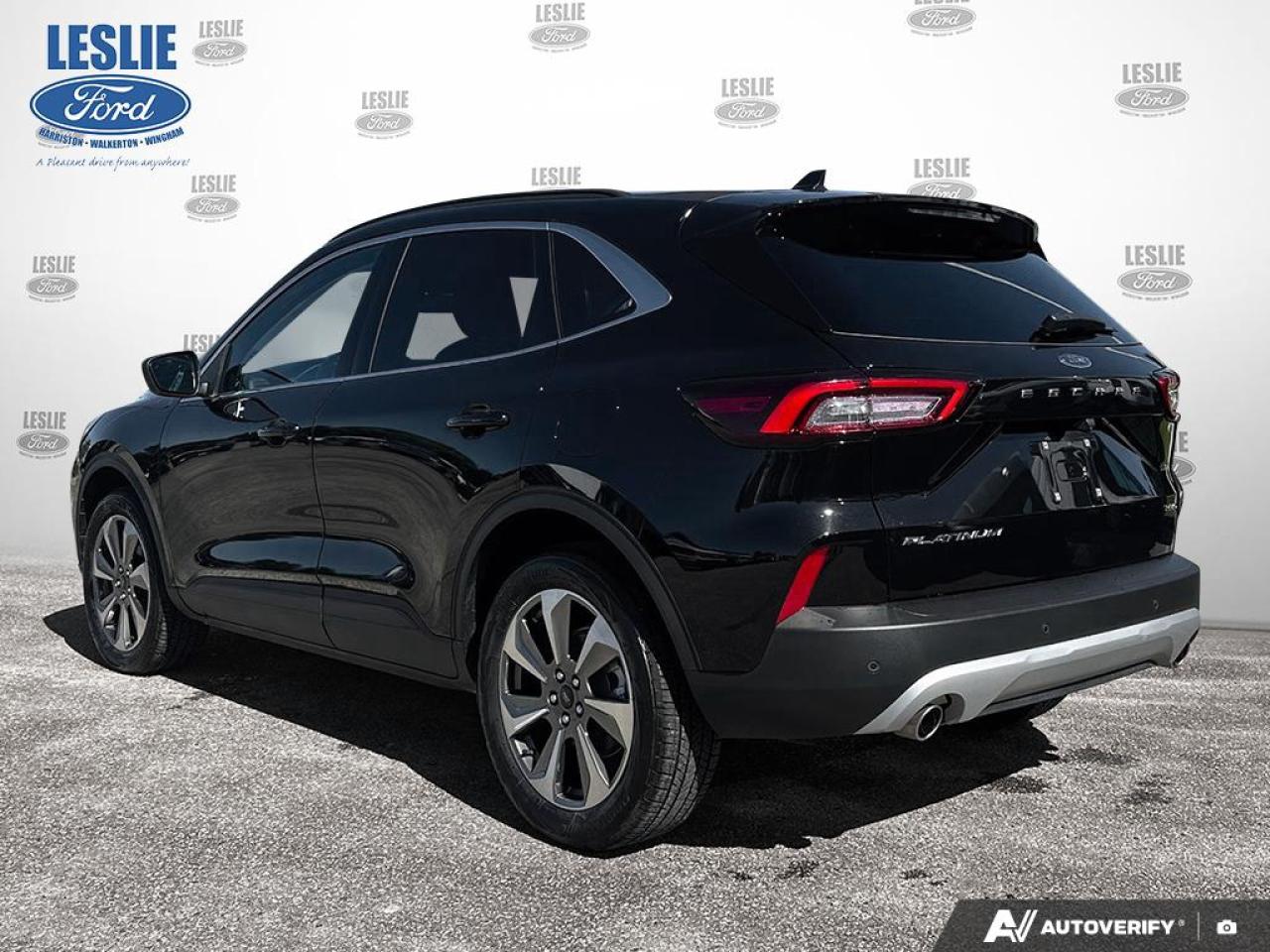 2025 Ford Escape Platinum AWD Photo4