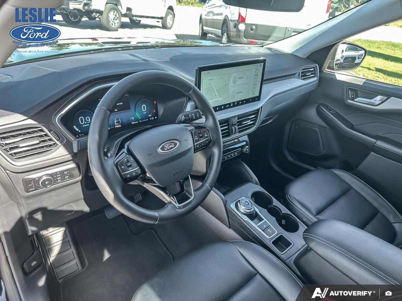 2025 Ford Escape Platinum AWD Photo